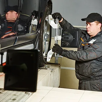 Wheel Alignment in Livonia, MI